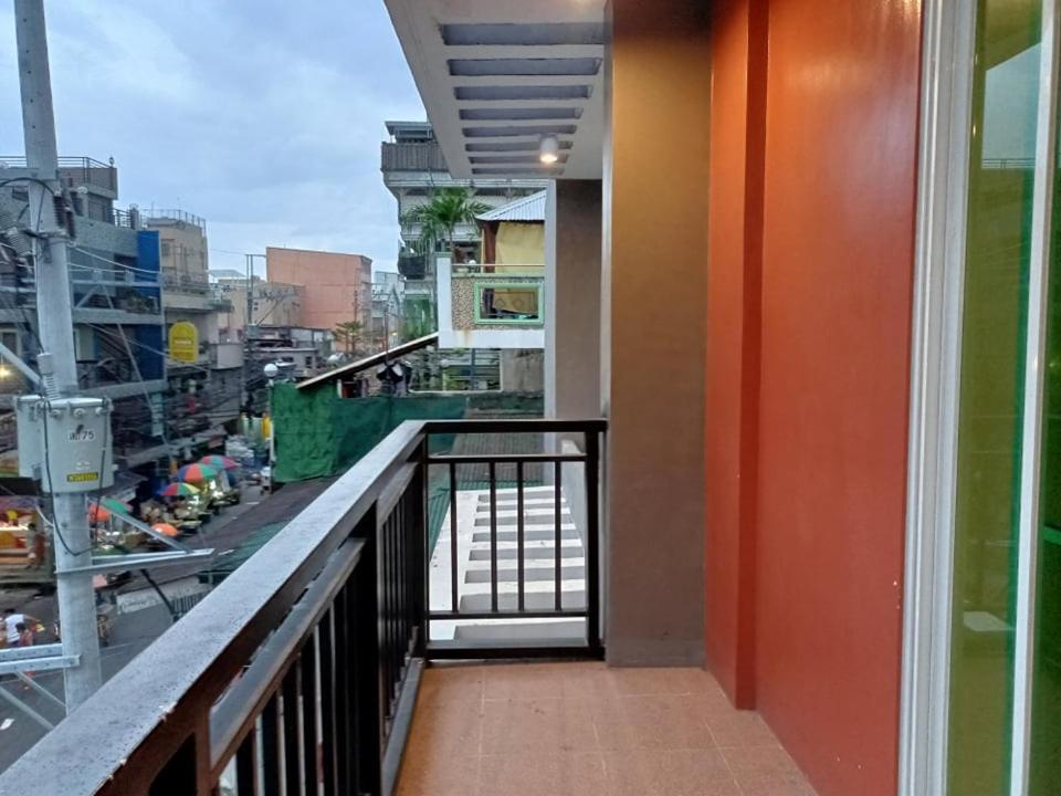 Spacious Cozy Room For Rent Near Naia Pasay Exteriör bild